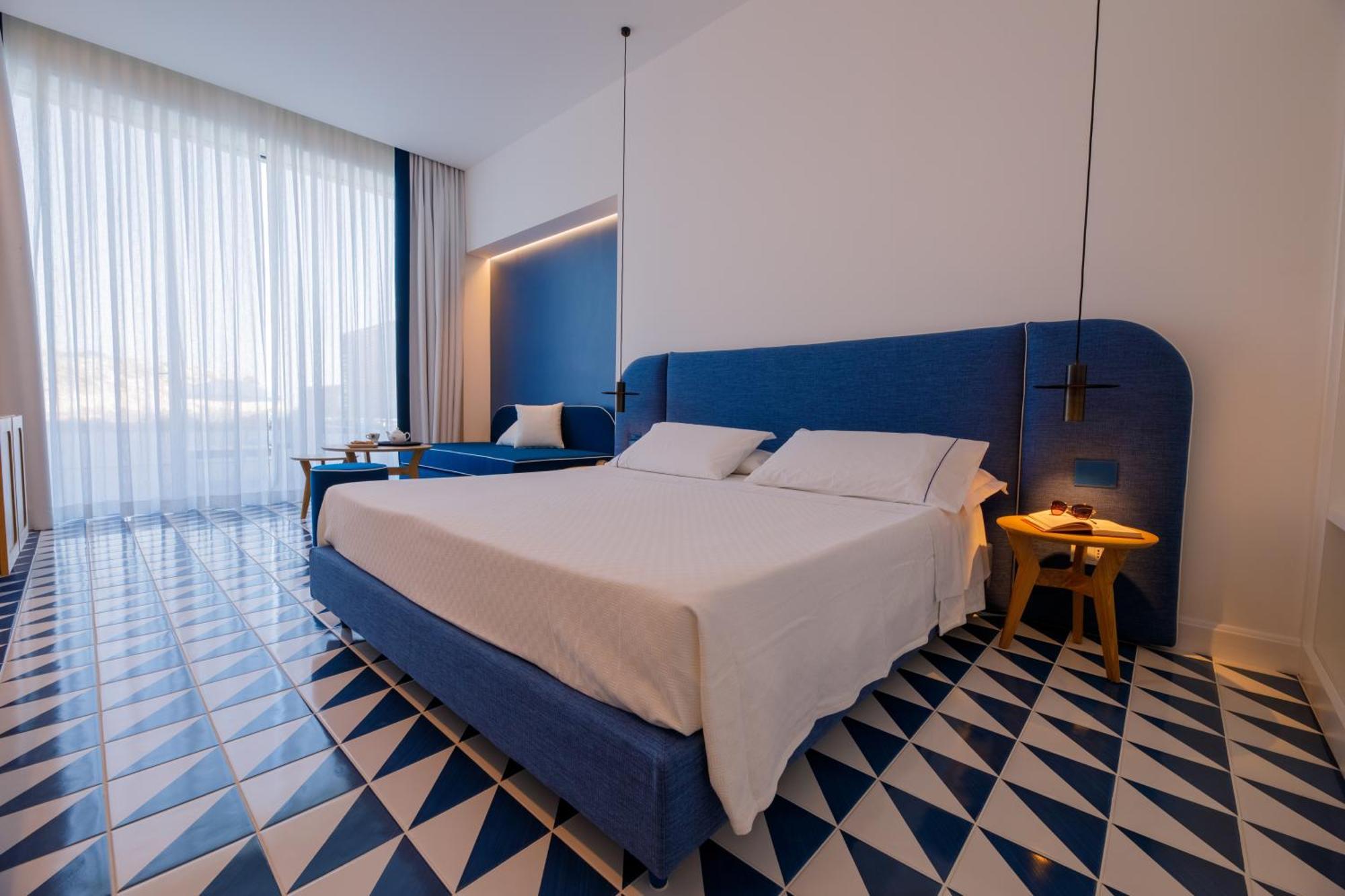 Hotel La Roccia Castro  Eksteriør billede
