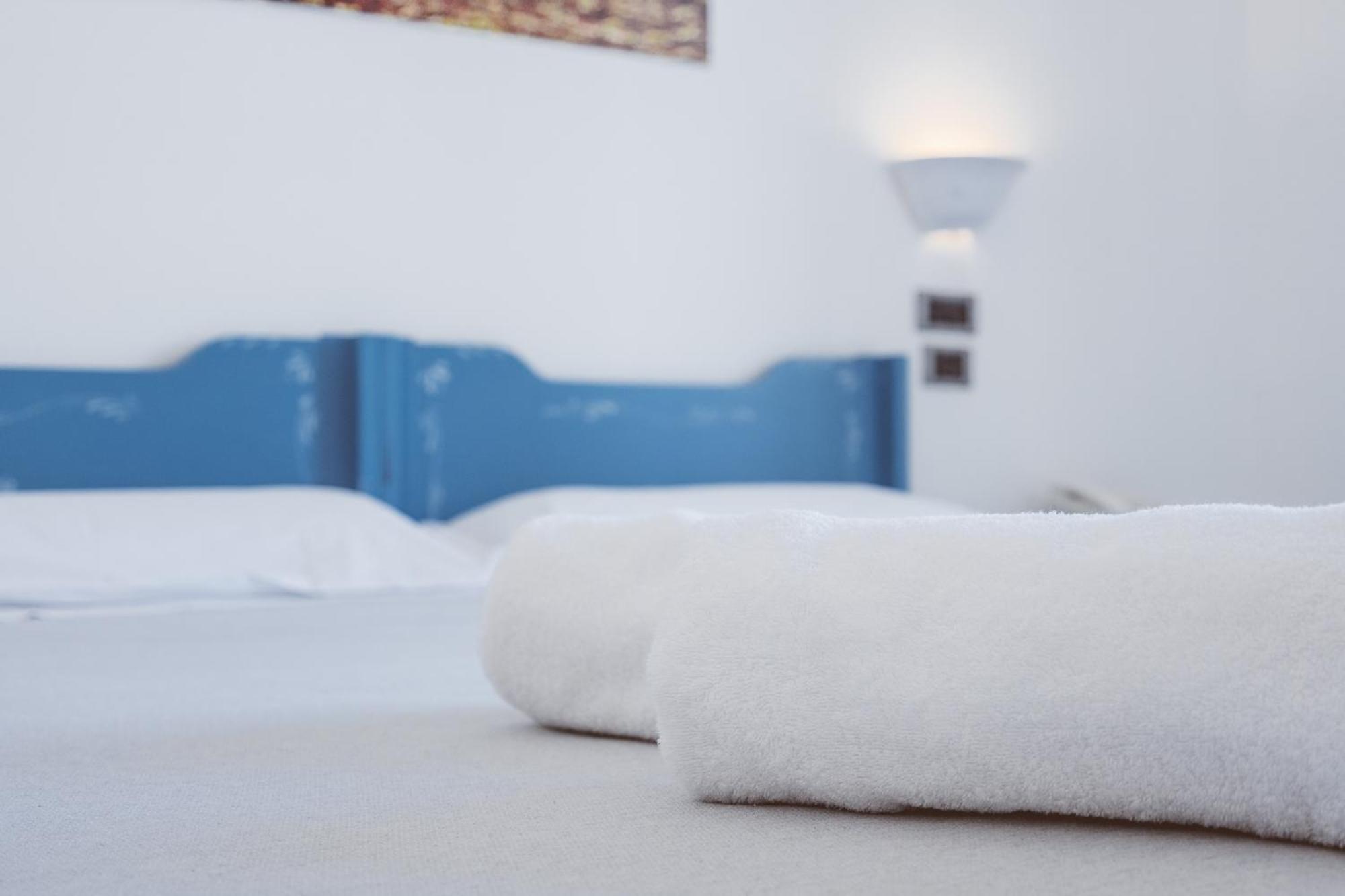 Hotel La Roccia Castro  Værelse billede